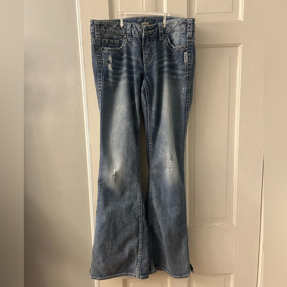 Women's Silver Distressed Jeans